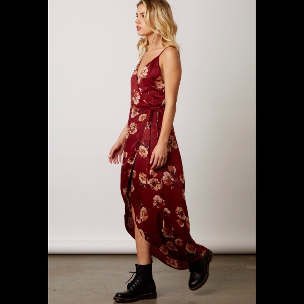 Red Floral Satin Wrap Dress - Picture 3 of 4